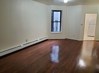 141 Elm St APT 3B, Yonkers, NY 10701
