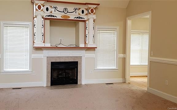 2nd image of 114 Cedar Woods Dr
