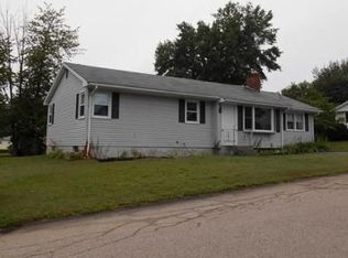 8 Deluca Rd, Milford, MA 01757