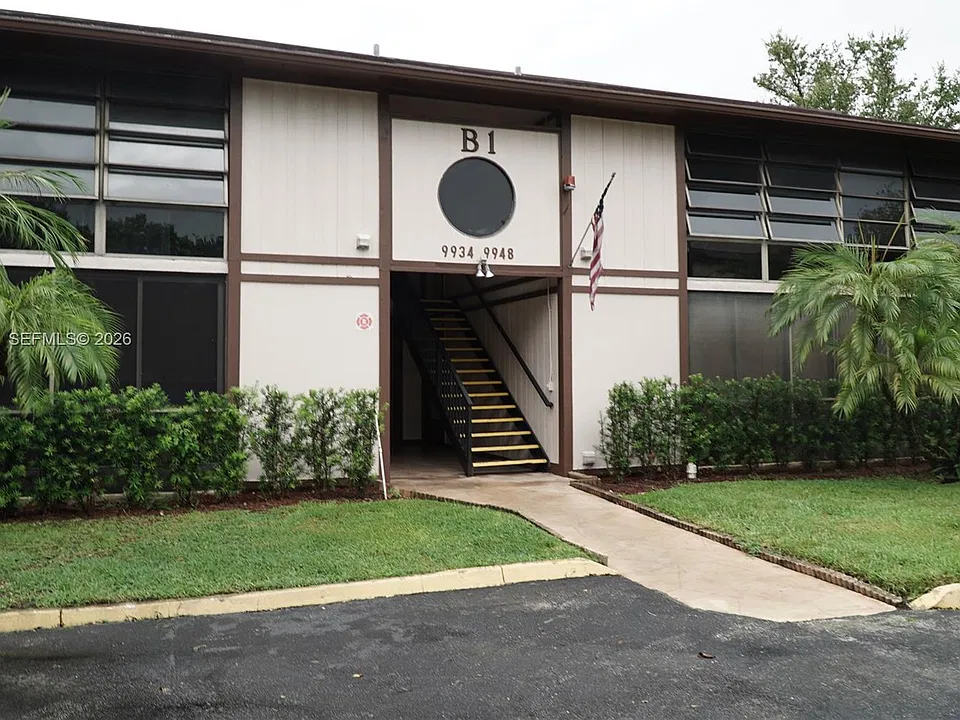 9938 S Belfort Cir #103