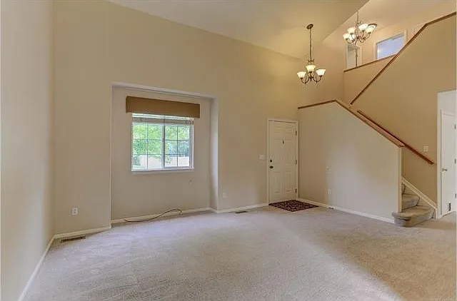 3323 Blue Grass Cir — Photo 4