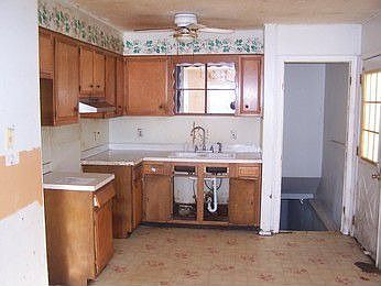 2nd image of 1409 E Williamson St