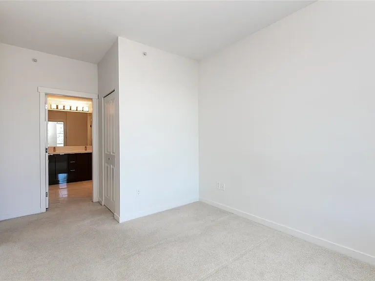 15138 34th Ave #419 — Photo 12