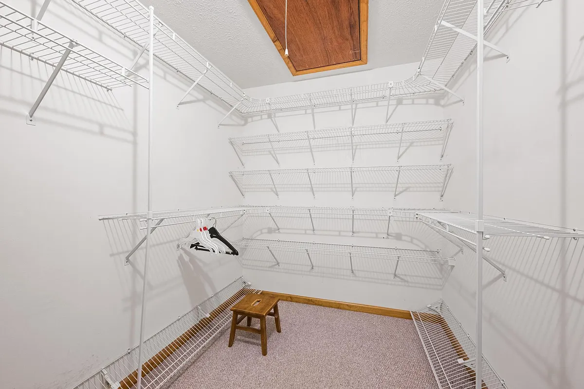 Photo 2 of 42 - 108 Sanderson Ave #108 - Olyphant, PA Building Photo - 108 Sanderson Ave #108