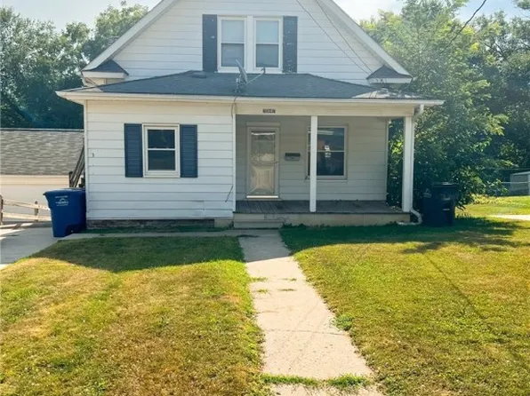 2347 E 9th St, Des Moines, IA 50316
