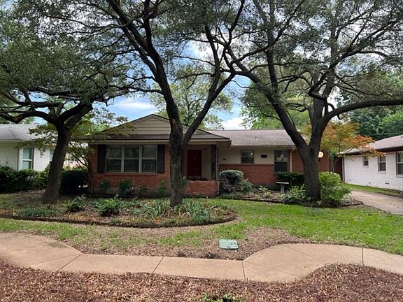 2nd image of 7215 Clemson Dr