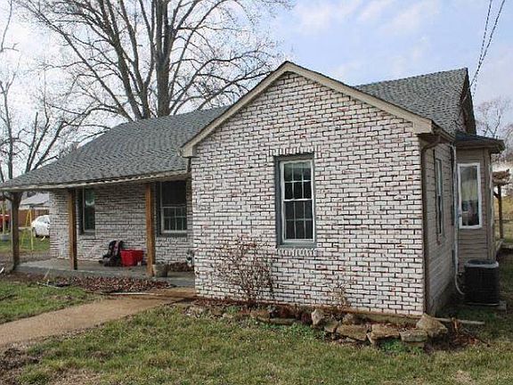 3rd image of 205 S Jackson St