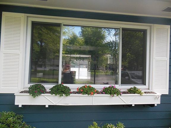3rd image of 7406 Evanston Ave