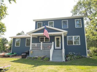 3667 Kawkawlin River Dr, Bay City, MI