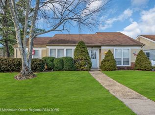 708A Wooton Ct, Manchester, NJ 08759