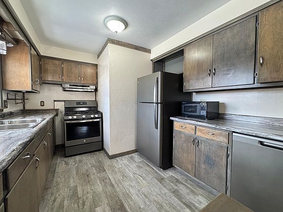 2nd image of 923 Lemma Creek Rd