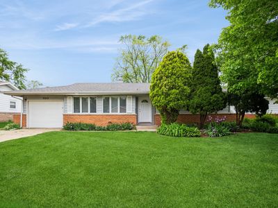 520 Landmeier Rd, Elk Grove Village, IL, 60007