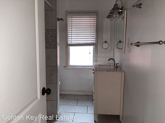 3rd image of 1143 Virginia Park Ave