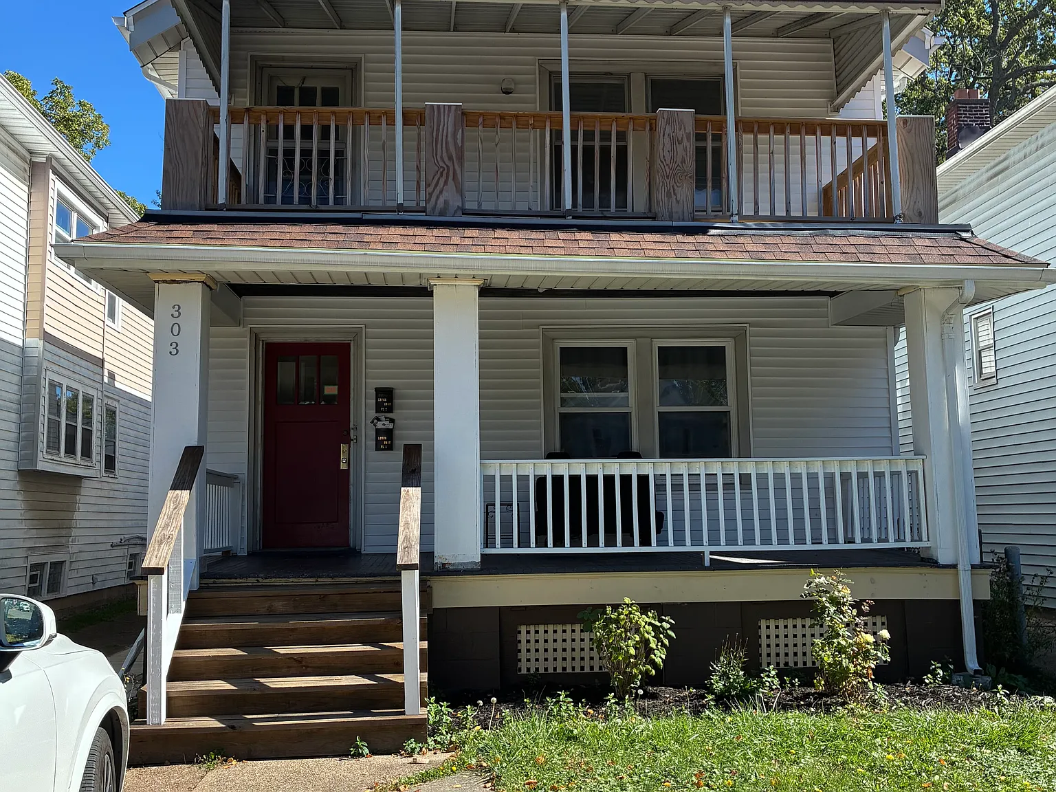 2 bed, 1000 sqft, $1,325 — Photo 1