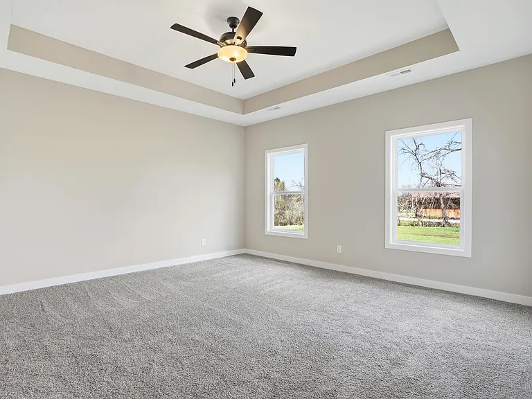 1044 Stonehaven Dr — Photo 16