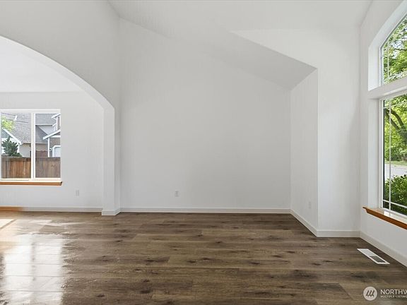4th image of 6713 SE 3rd Street