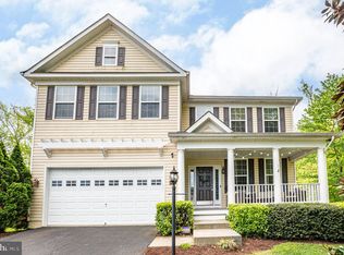 18599 Quantico Gateway Dr, Triangle, VA 22172