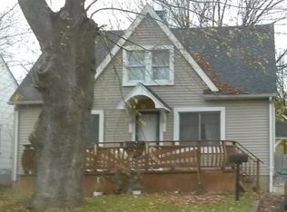 1012 Premont Ave, Waterford, MI 48328