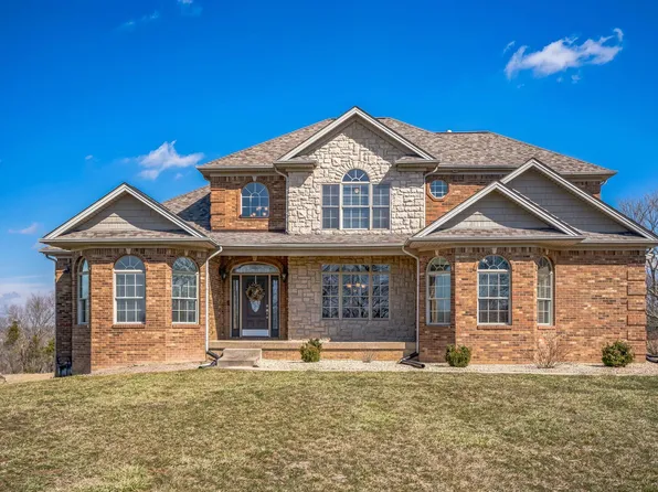 540 Sarah Blake Ln, Versailles, KY 40383