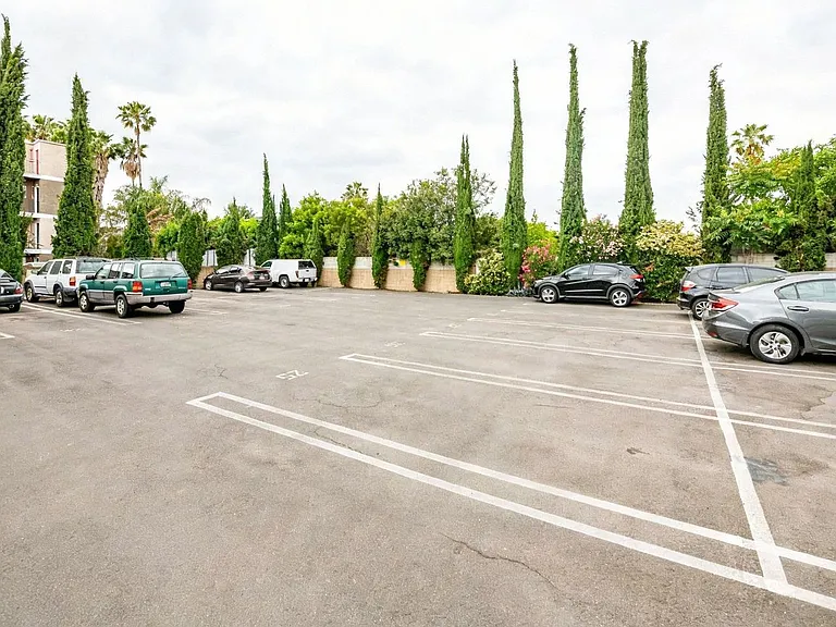 MC 6861 Sepulveda Properties, LLC — Photo 17