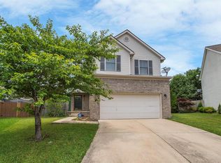 313 Newcastle Ln, Winchester, KY 40391