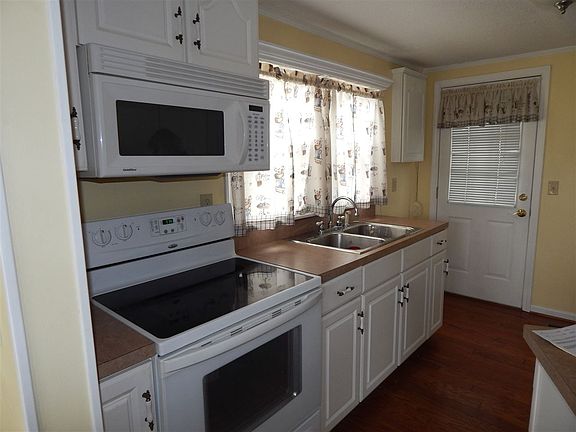 4th image of 408 W Fairview Ave