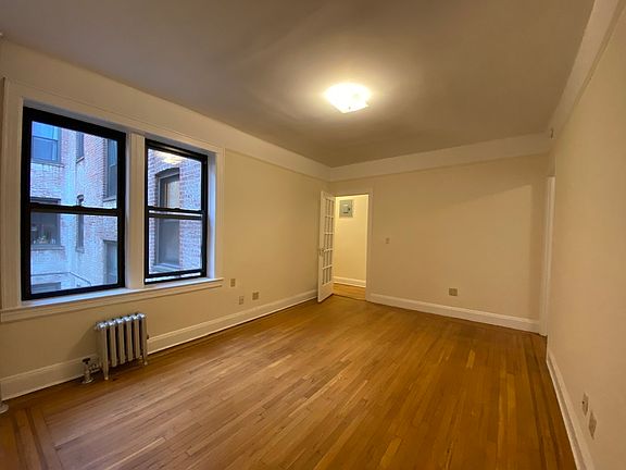 5th image of 45-18 42nd St #2