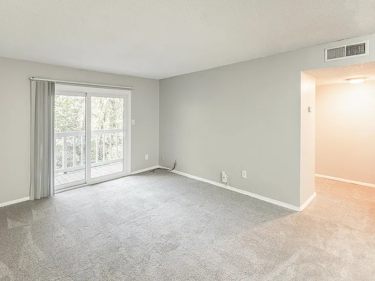 The Wallace Apartments — Photo 5