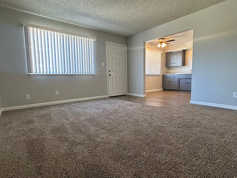 189 W Santa Ana Ave #F — Photo 4