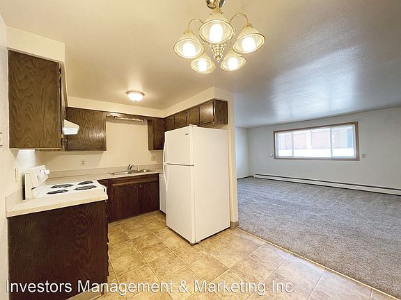 2nd image of 1400-1446 8th St NW #17538687