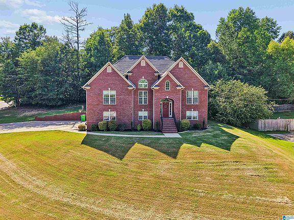 2nd image of 175 Hawks Bend Ln