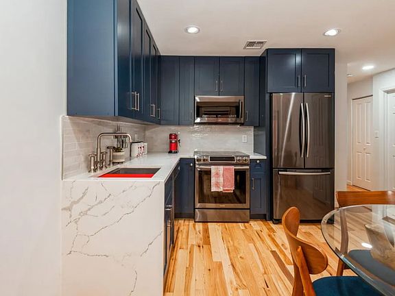 3rd image of 416 63rd St APT 2C
