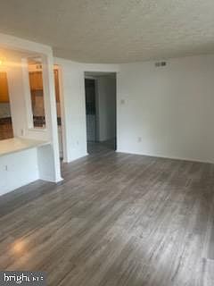 5th image of 8357 Claremont Woods Dr APT D