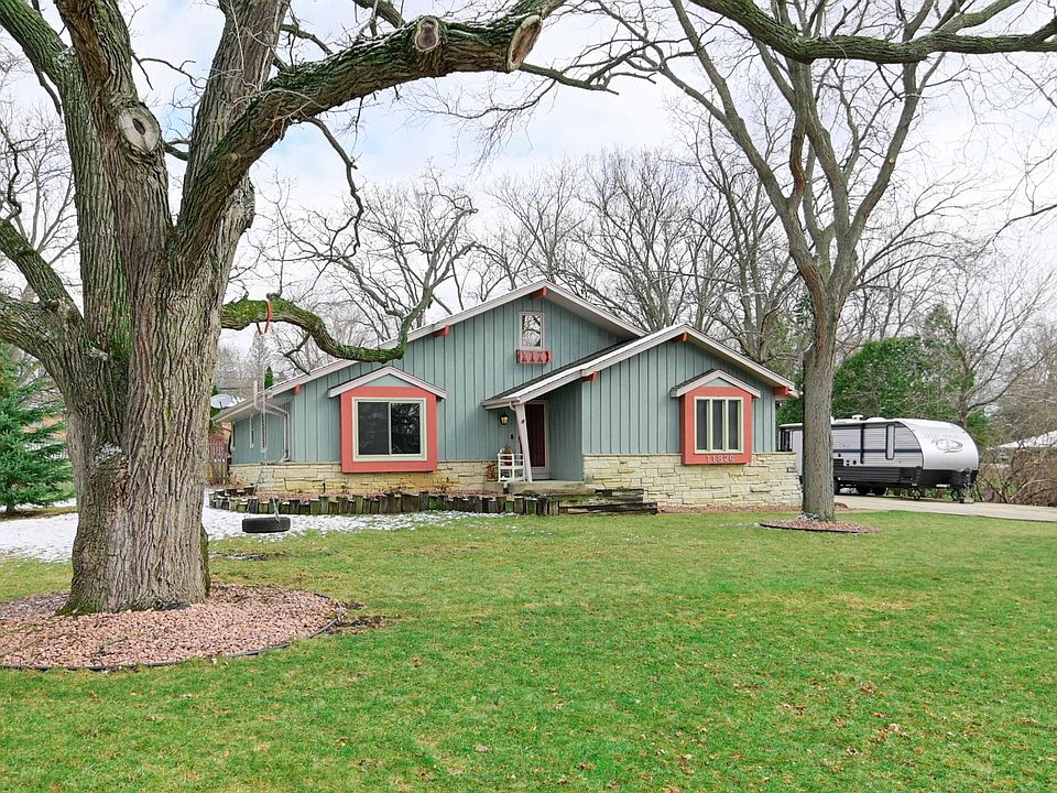 1st image of 11826 W Scherrei Dr
