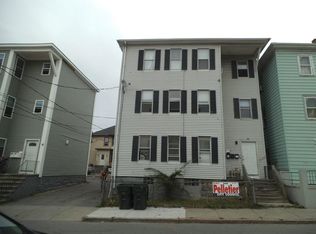 30 Quequechan St, Fall River, MA 02723