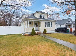 73 Colburn St, North Attleboro, MA 02760