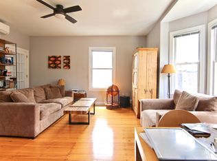 97 Banks St, Cambridge, MA 02138