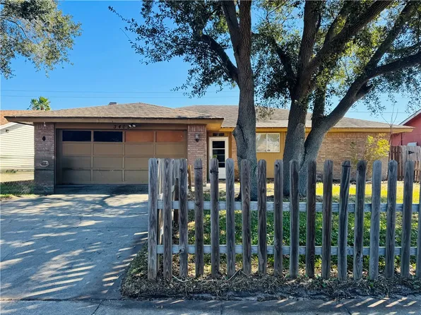 3405 Cartagena Dr, Corpus Christi, TX 78418