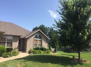 4526 S Frisco Trails Rd, Springfield, MO 65810