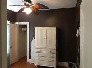 208 E Saratoga Ave, Ferndale, MI 48220