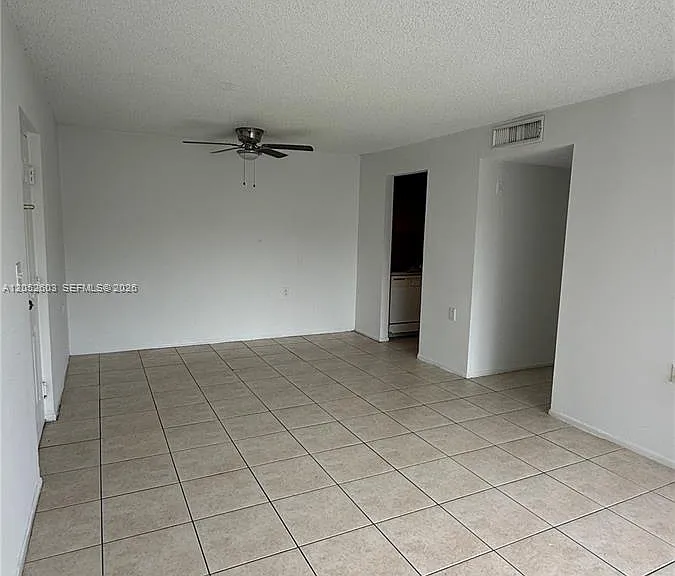 1163 Lake Terry Dr #J — Photo 6