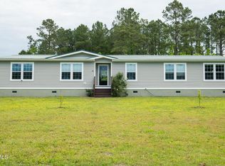 36 Tracy Dr, Burgaw, NC 28425