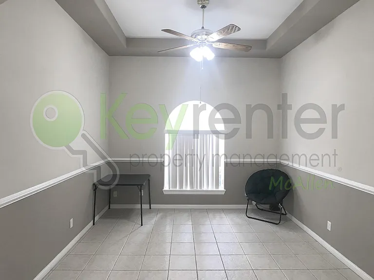 1918 Fawn Cir — Photo 6