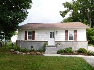 2335 Pennsylvania Ave, Maryville, TN 37804