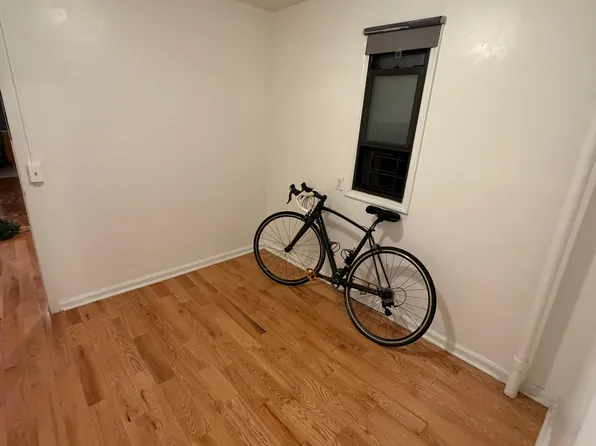 296 15th Street image 4 of 7