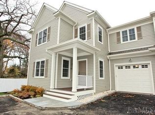 121 Theodore Fremd Ave, Rye, NY 10580