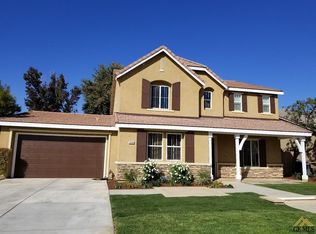 12206 Home Ranch Dr, Bakersfield, CA 93312