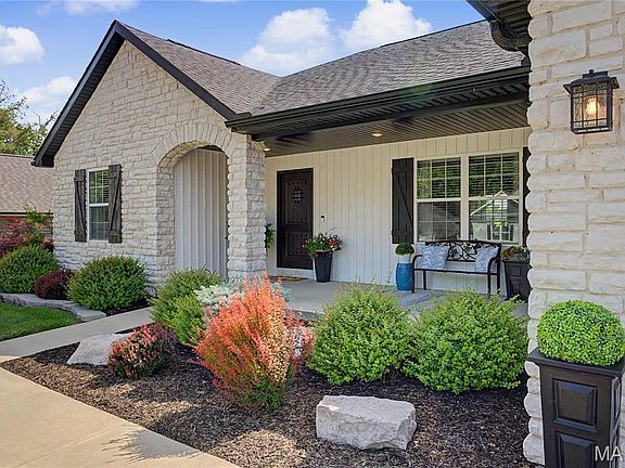 4th image of 968 Lochinvar Ln