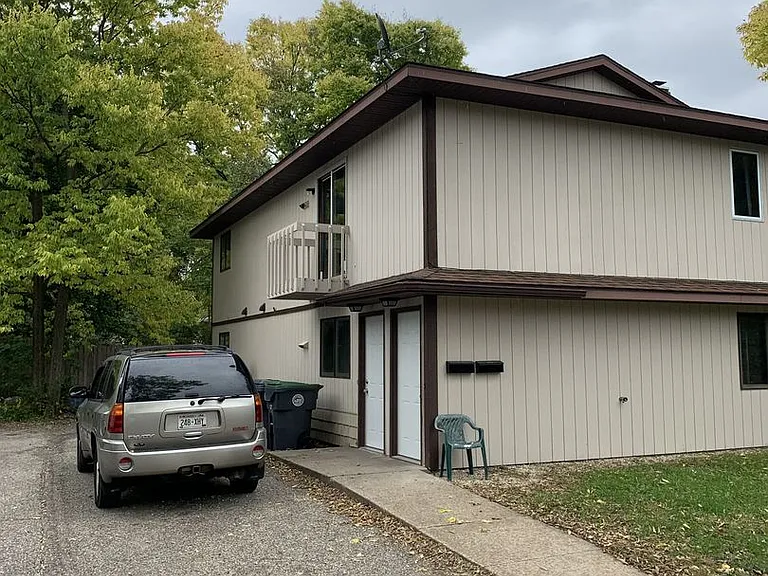 1400 Pine St — Photo 2
