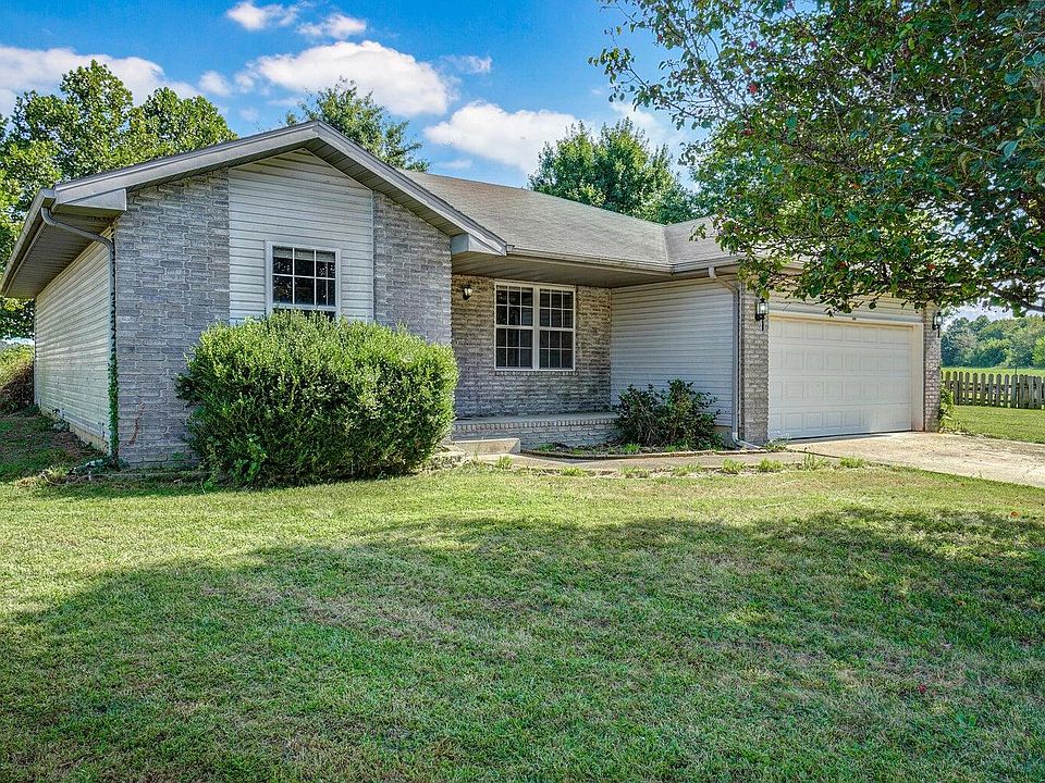1st image of 5474 Bradley Avenue